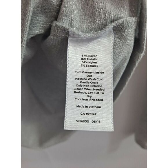 Talbots Ladies Pullover Top NWOT.   Silver, Size Medium. - Picture 5 of 7